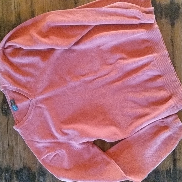 PriceDrop! Banana Republic "Stretch" Cotton Sweater. Men's M/L - Picture 2 of 9